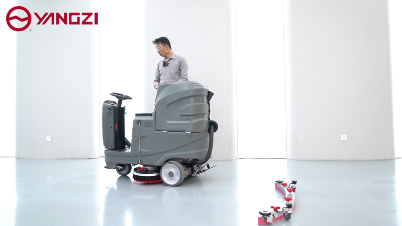 如何使用洗地機確保地板的衛(wèi)生 如何使用洗地機確保地板的衛(wèi)生